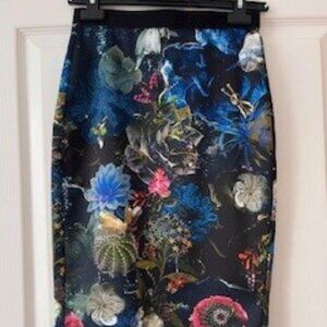 Marccain Blue Floral Print Cocktail Skirt